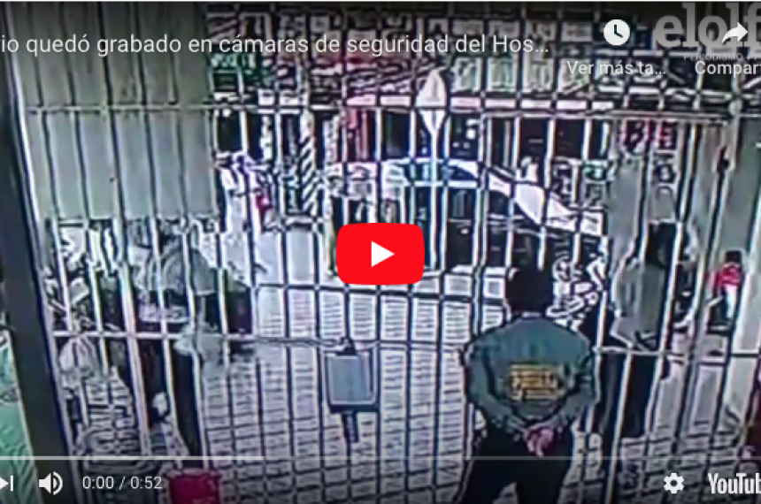 En las cámaras de seguridad del Hospital Federico Lleras Acosta quedó grabado el asesinato de un hombre, identificado como José Rubén Arenas Delgado, de 35 años.