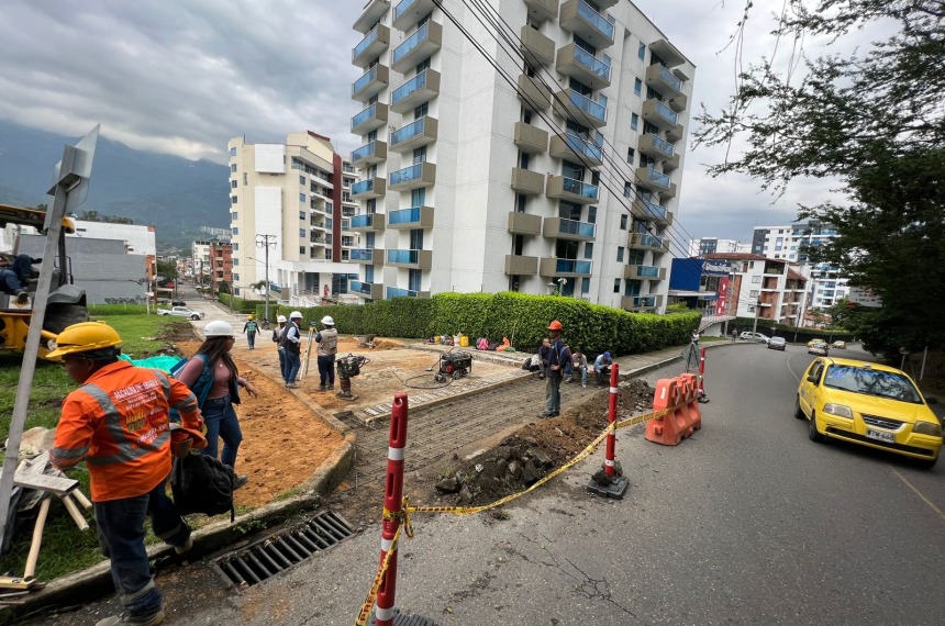 Contratista 'chambón' de la Alcaldía culminó pavimentación de una calle en el barrio El Limonar