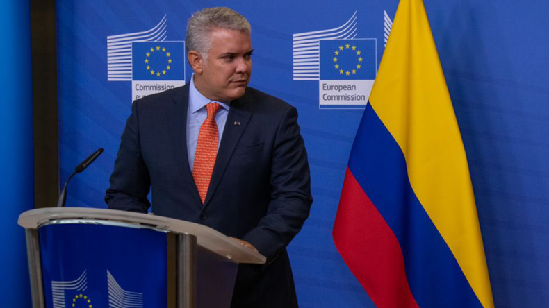 Duque dice que Colombia no eliminará el uso obligatorio de tapabocas en espacios públicos
