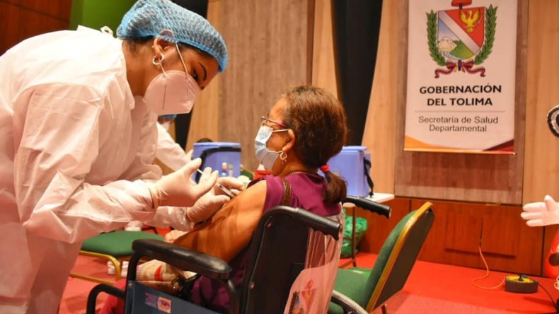 Se agotan las vacunas contra el COVID-19 en el Tolima