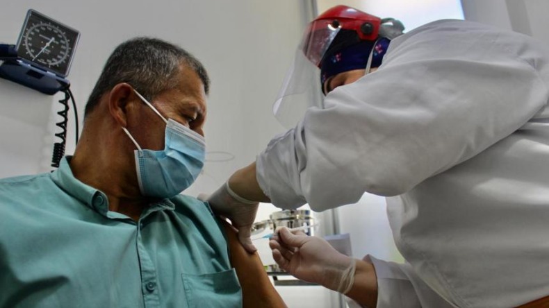 26.500 personas entre 50 y 59 años 'le están haciendo el feo' a vacunación contra COVID-19 en Ibagué 