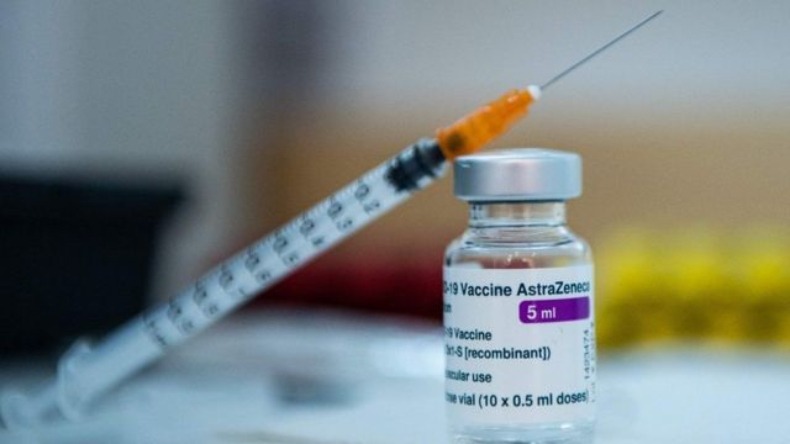 Colombia recibió este viernes 1.8 dosis de vacunas AstraZeneca contra el COVID-19 