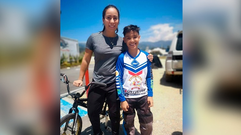 Con solo 14 años, un ibaguereño es joven promesa en torneo de BMX en Perú y Estados Unidos