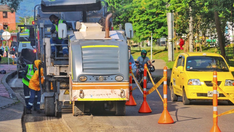 Avenida Ambalá tendrá cierres a un carril por obras de rehabilitación vial