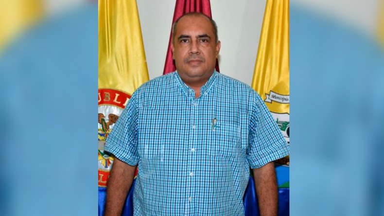 Imputan cargos al alcalde de Saldaña por presuntas irregularidades en contrato de $19 millones