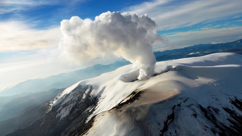 Identifican anomalía térmica en el Volcán del Ruiz: la mayor registrada en 17 años