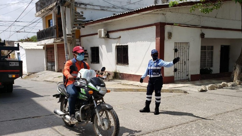 Prohíben parrillero en moto en El Espinal y Chicoral