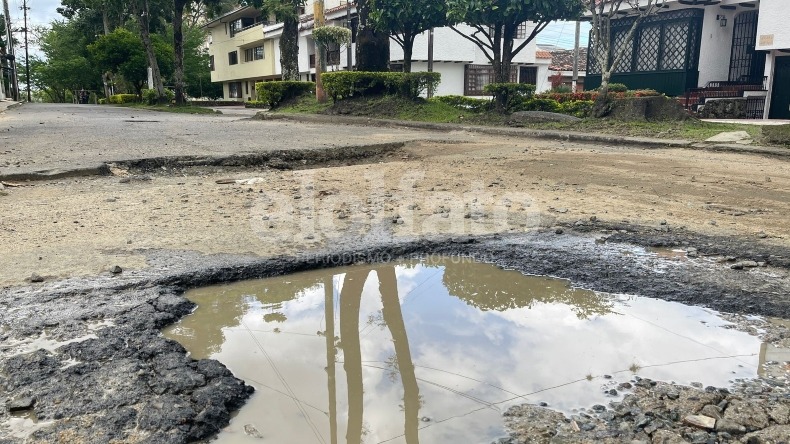 Denuncian que calle de Piedra Pintada parte alta 'vibra': pasó de mal a peor después de un arreglo del Ibal