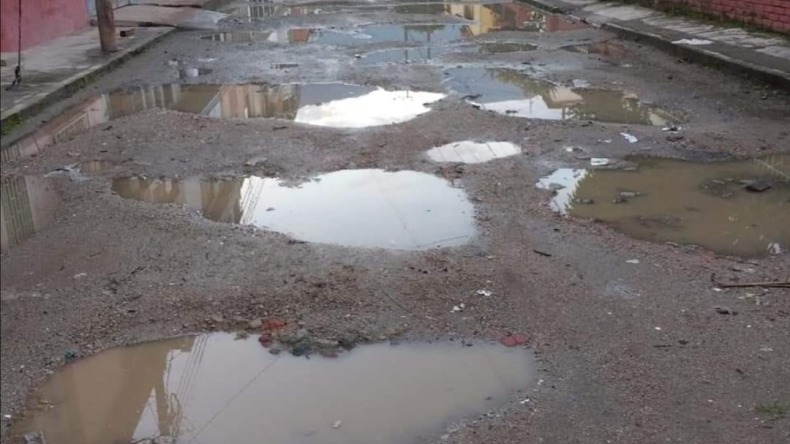 Habitantes del barrio Boyacá se quejan de los cráteres en las vías y la desidia del Municipio