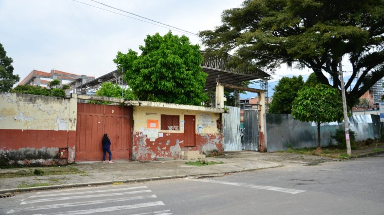 Presunta intoxicación de estudiantes se presentó en el colegio Alberto Santofimio de Ibagué