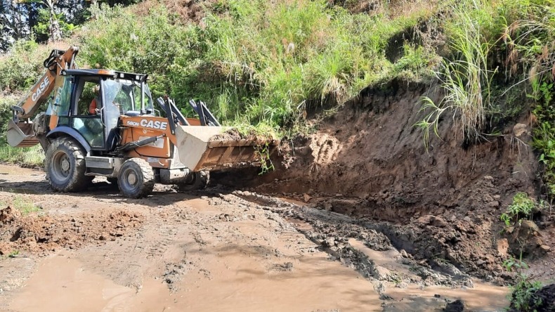 70.000 metros cúbicos de tierra se han removido en 120 veredas de Ibagué