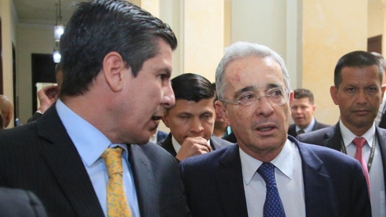 Ferro sale en defensa de Uribe tras revés judicial del expresidente por presunto soborno de testigos