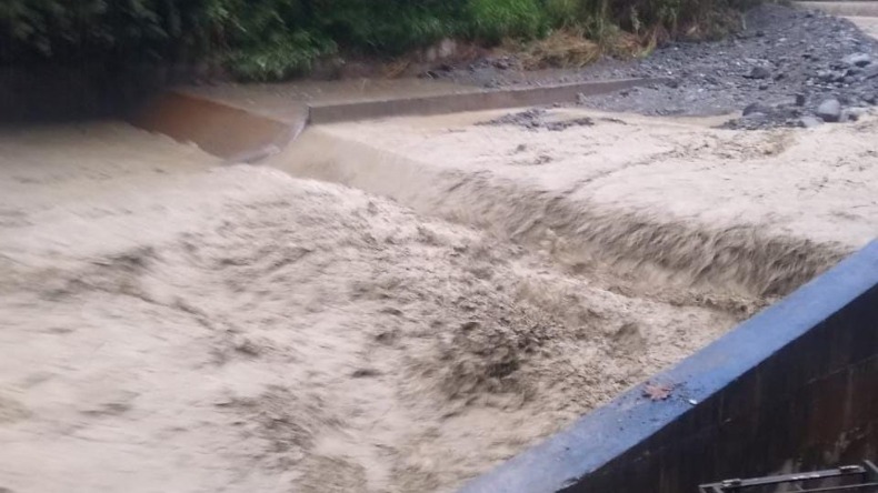 Por aumento de turbiedad en el río Combeima, continúa afectada la captación y suministro de agua potable en Ibagué