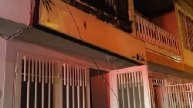 Veladora encendida provocó incendio en vivienda del barrio Parrales
