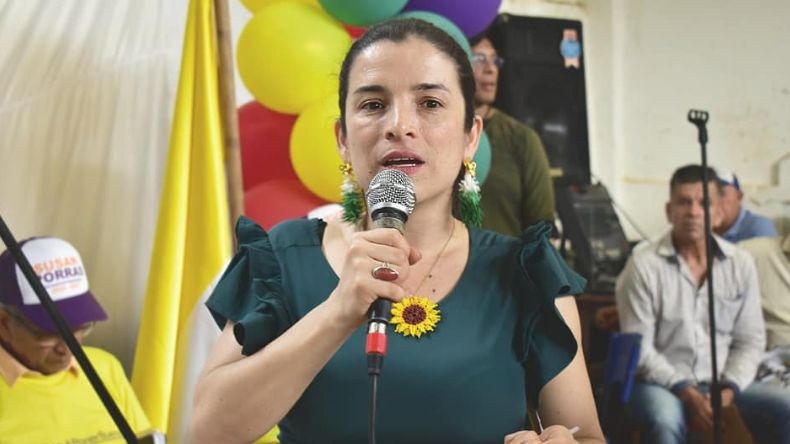 "Hay todo un acoso sistemático" que no deja avanzar al gobierno Petro: Martha Alfonso