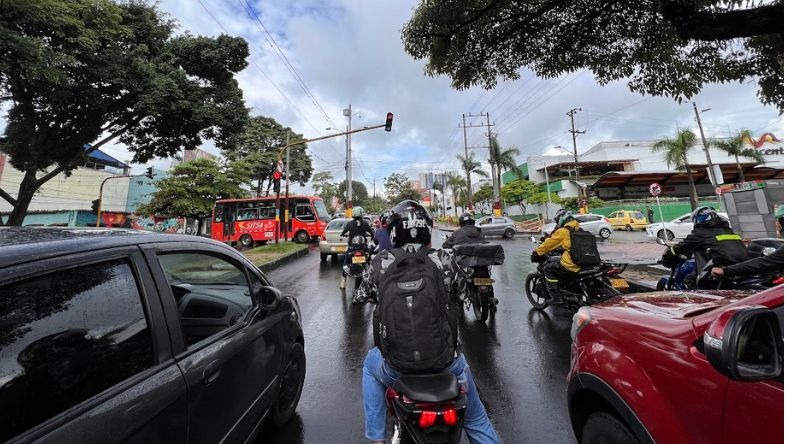 Pago de peaje para motocicletas en Colombia: la propuesta de expertos en movilidad 