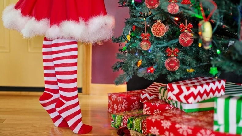 Cinco consejos para adquirir los regalos navideños de sus hijos