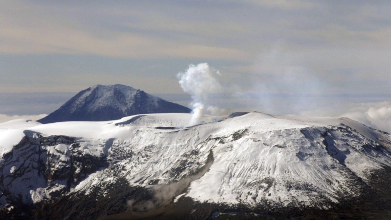 Preocupante incremento de la sismicidad al interior del Volcán Nevado del Ruiz
