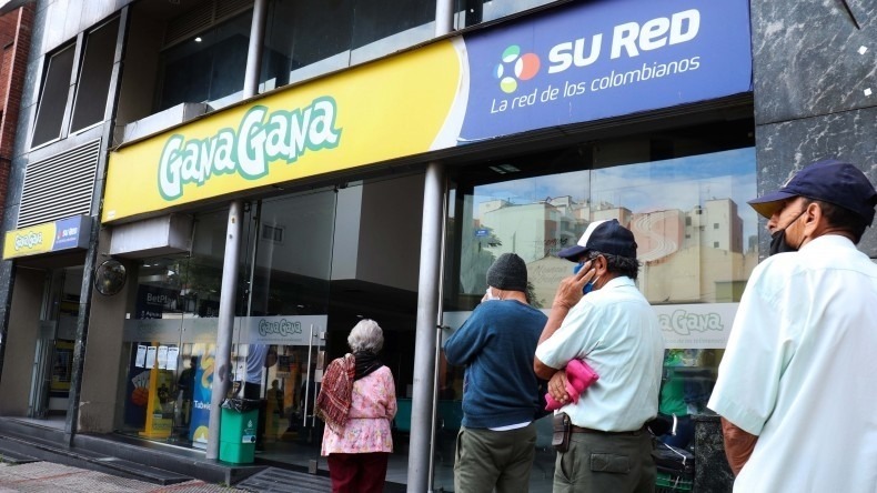 A partir del primero de julio beneficiarios del programa 'Colombia Mayor' podrán reclamar el pago del subsidio 