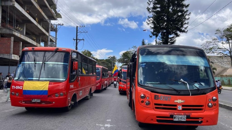 Paro de transportadores continúa: no hubo acuerdo con la Alcaldía de Ibagué