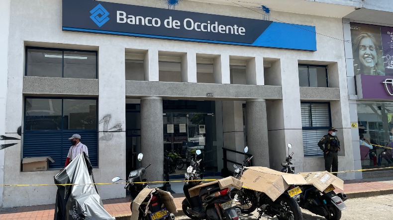 Delincuentes asaltaron Banco de Occidente de la 38 con Quinta en Ibagué 