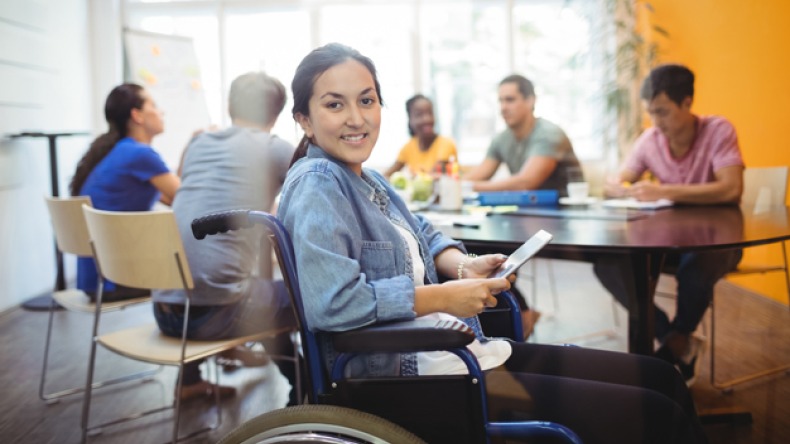 Colombianos con discapacidad podrán financiar sus estudios con créditos condonables