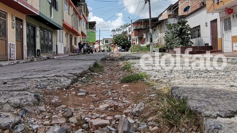 Se hunden las calles de Ibagué: 676 kilómetros de redes de acueducto y alcantarillado en riesgo de colapsar