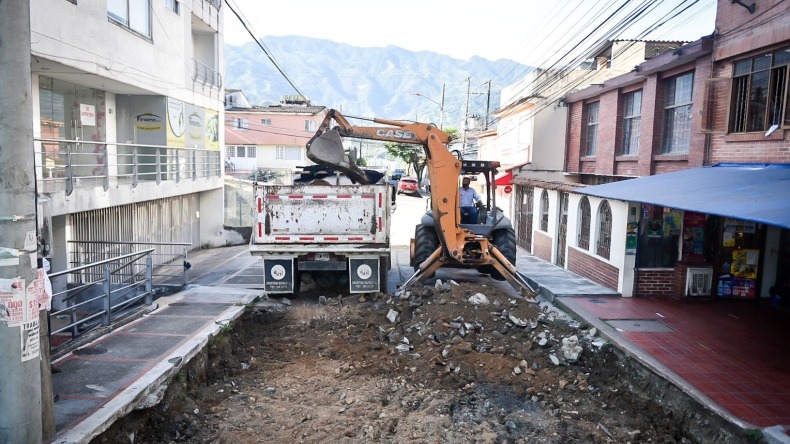 Alcaldía de Ibagué adjudicó los $1.500 millones para pavimentación de vías en la ciudad