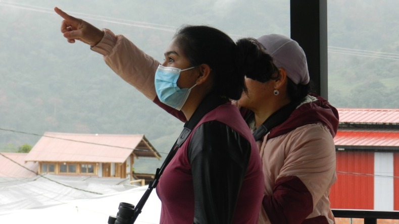 Comunidad de Planadas recibe talleres sobre el avistamiento de aves
