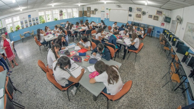 El panorama de la alternancia en todos los colegios públicos de Ibagué es complejo
