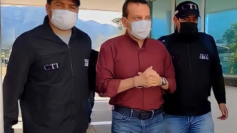 A la cárcel de Picaleña fue trasladado el sacerdote Freddy Martínez