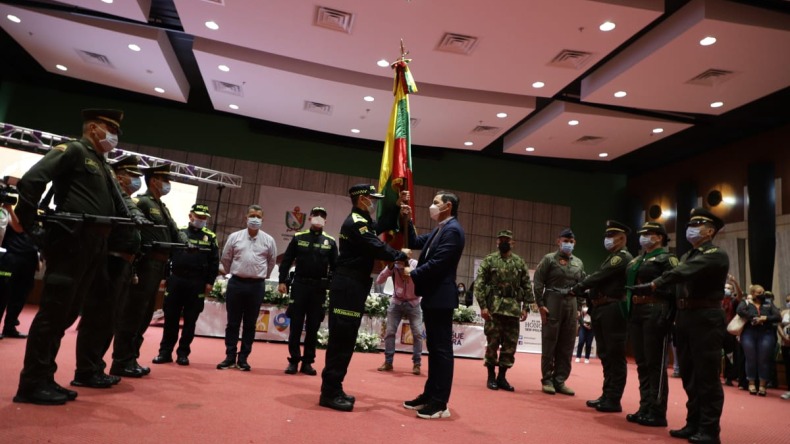 Se posesionaron los nuevos comandantes de la Policía del Tolima e Ibagué 
