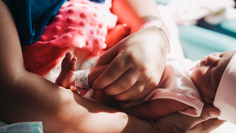 Evelin Mariana, la primera ibaguereña en nacer este 2023 en el Federico Lleras Acosta
