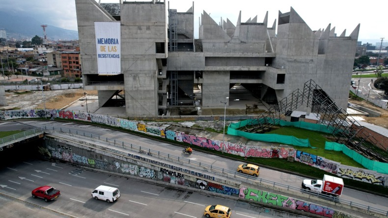 Investigan retrasos en las obras del Obras del Museo de Memoria de Colombia