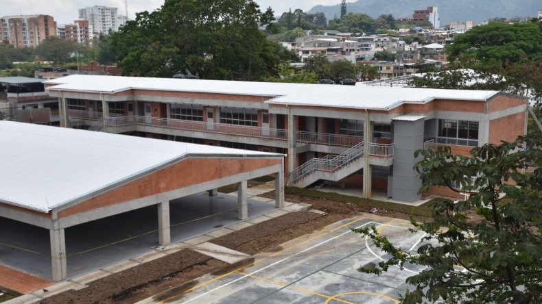 Obras de ampliación y remodelación de la Escuela Normal Superior de Ibagué estarán listas a finales de marzo