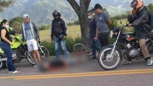 Ciclista se desplomó sobre la carretera y falleció en el norte de Ibagué