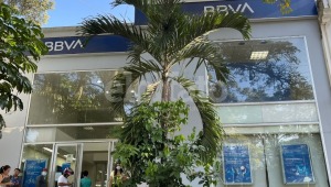 Banco BBVA exige a sus trabajadores no negarle la atención a los clientes sin tapabocas en Ibagué