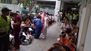 Declaran la alerta roja hospitalaria en El Espinal por la decena de heridos que dejó el desplome de una gradería
