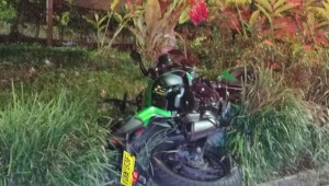 Muere un peatón tras ser embestido por un motociclista en Ibagué