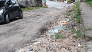 Habitantes del barrio Tierra Firme denuncian calles en pésimo estado y contaminación por basuras