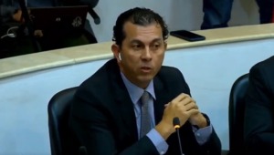Representante Carlos Edward Osorio solicita a Minvivienda proteger el sector de construcción en la reforma tributaria