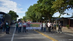 Transportadores de Coyaima entraron en paro para exigir arreglo de puente Colache