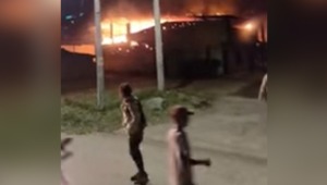 Incendio dejó en pérdida total fábrica de cueros del barrio San José en Ibagué