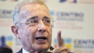 Corte Suprema no investigará a Uribe por el escándalo de la 'ñeñepolítica'