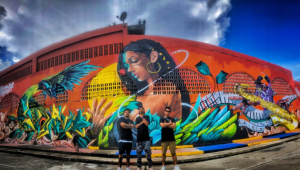 'Deko Graffiti': el emprendimiento de cuatro amigos que lleva color a los barrios de Ibagué