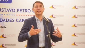 Las peticiones de Hurtado a Petro: financiamiento para el acueducto complementario y un cable aéreo