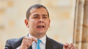 Por no reportar gastos de campaña, Corte Suprema abrió investigación contra el senador Miguel Barreto 