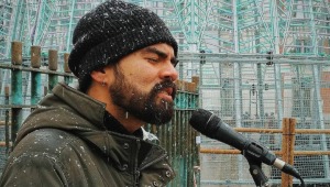 La historia del hondano que se abrió paso en España cantando bajo la nieve 