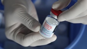 Invima aprobó vacuna de Moderna contra el COVID-19 para población de 12 a 17 años