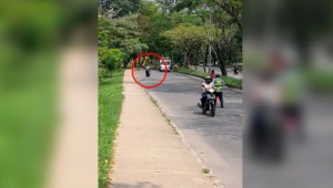 Captan en video a motociclistas huyendo de los retenes en Ibagué